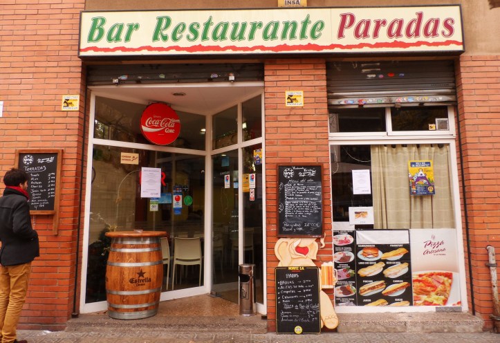 bar restaurante paradas areveure