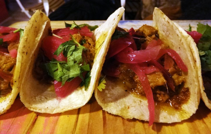 tacos cochinita chido one