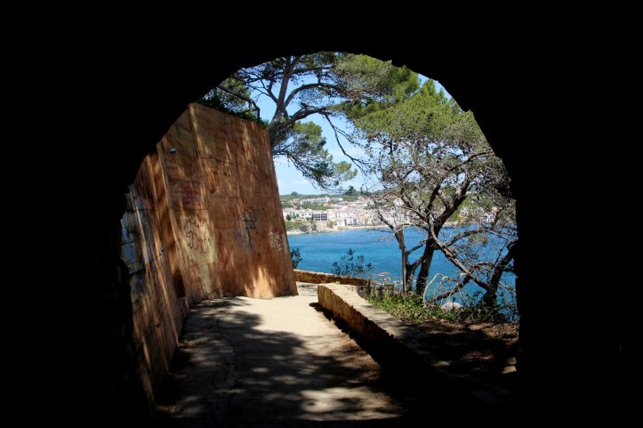 arribada a calella palafrugell camí de ronda