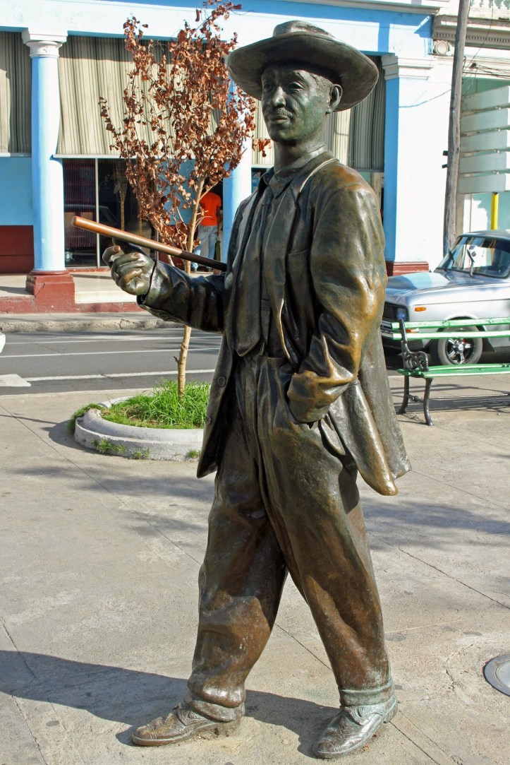 Cienfuegos Benny Moré.JPG
