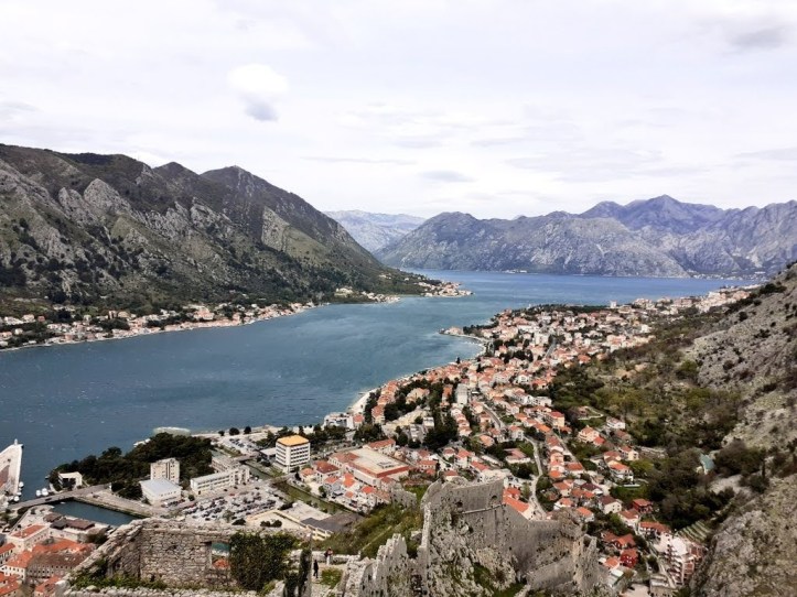 La desafiant badia de Kotor